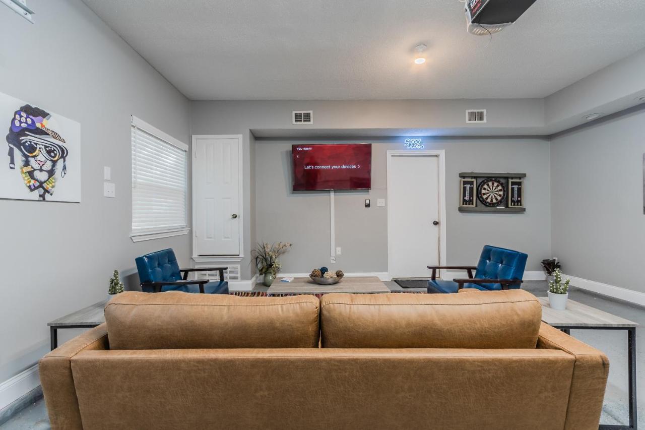 אלן * *Astounding House **Perfect For Family And Friends , Pool , Hot Tub, & Game Room מראה חיצוני תמונה